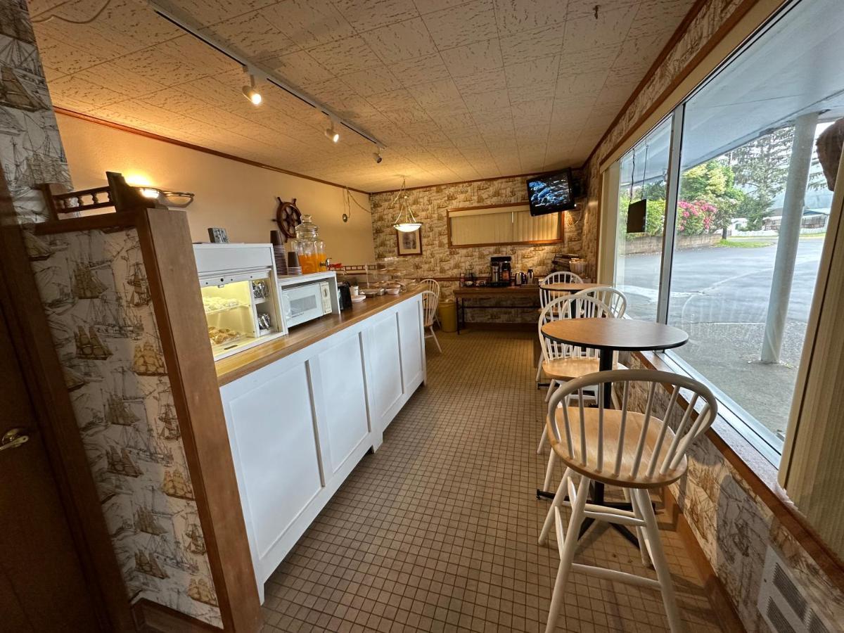 Winchester Bay Inn Reedsport Eksteriør billede